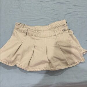 Free people Beige Pleated Mini Skirt size 27